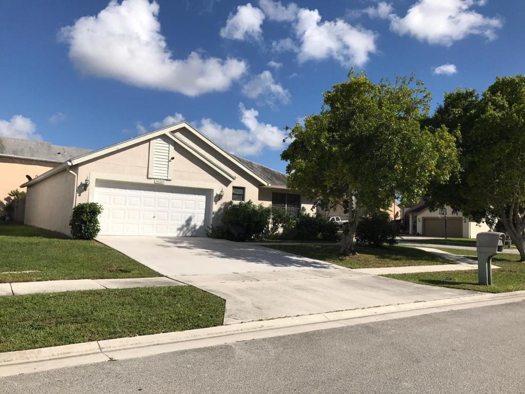 Trends At Boca Raton - Residential Lease