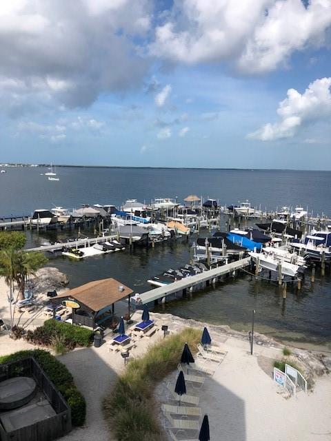 Moon Bay - Residential