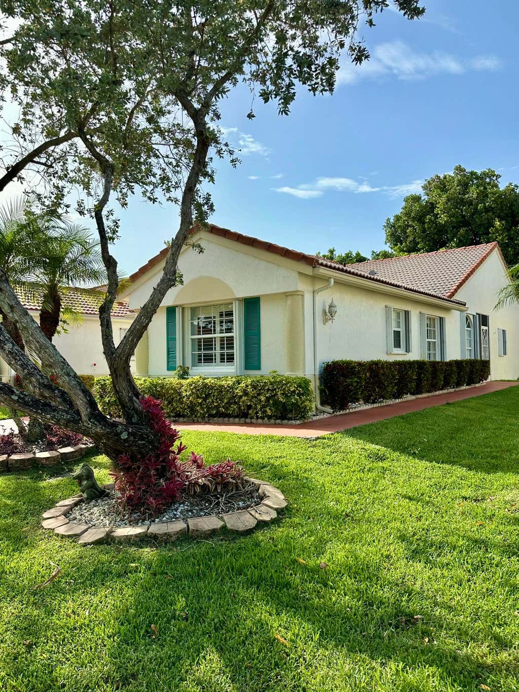 Photo of 6129 Heliconia Road, Delray Beach, FL 33484 (MLS # R11098397)