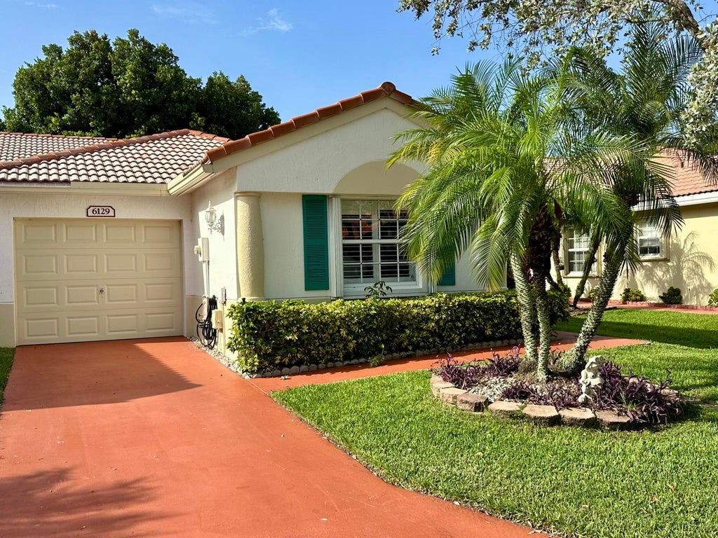 Photo of 6129 Heliconia Road, Delray Beach, FL 33484 (MLS # R11098397)