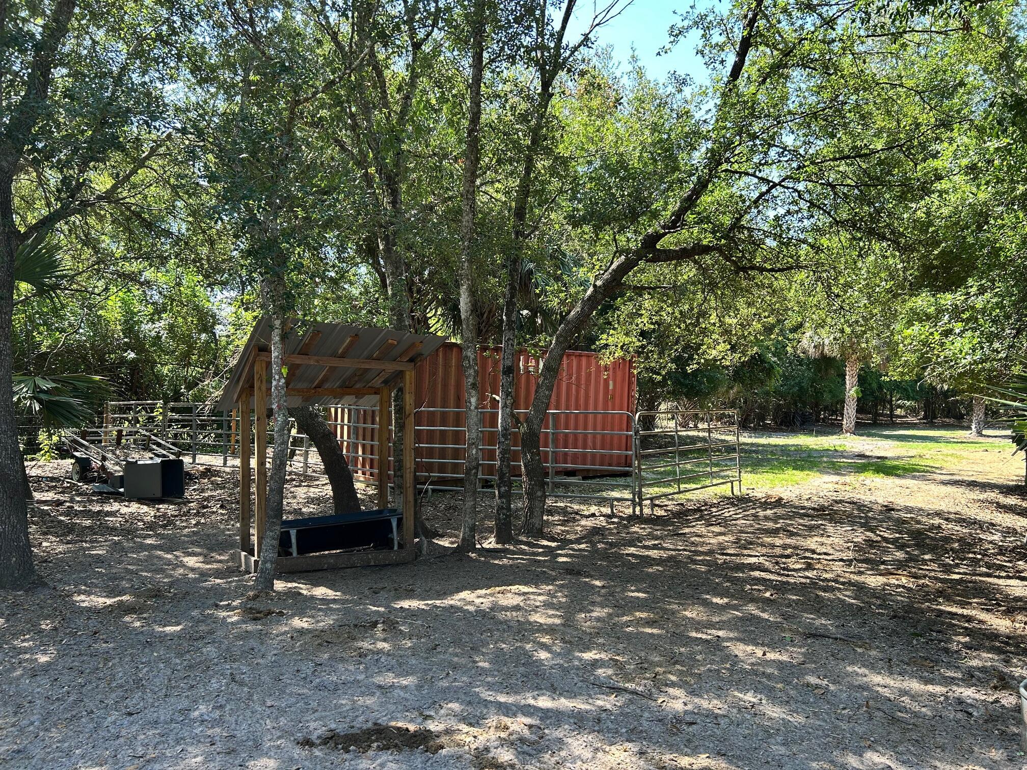 SUNSET GROVES UNREC - Land