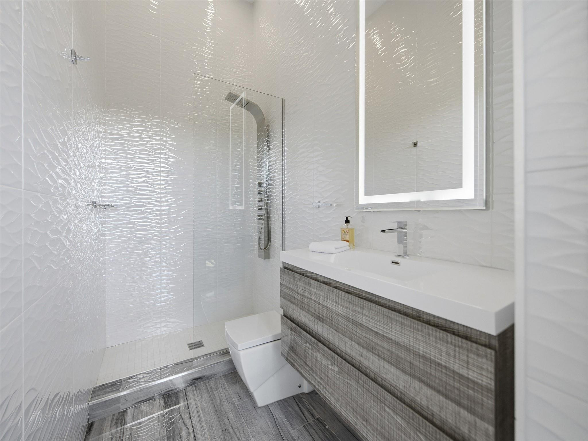 Coral Ridge Country Club - Residential