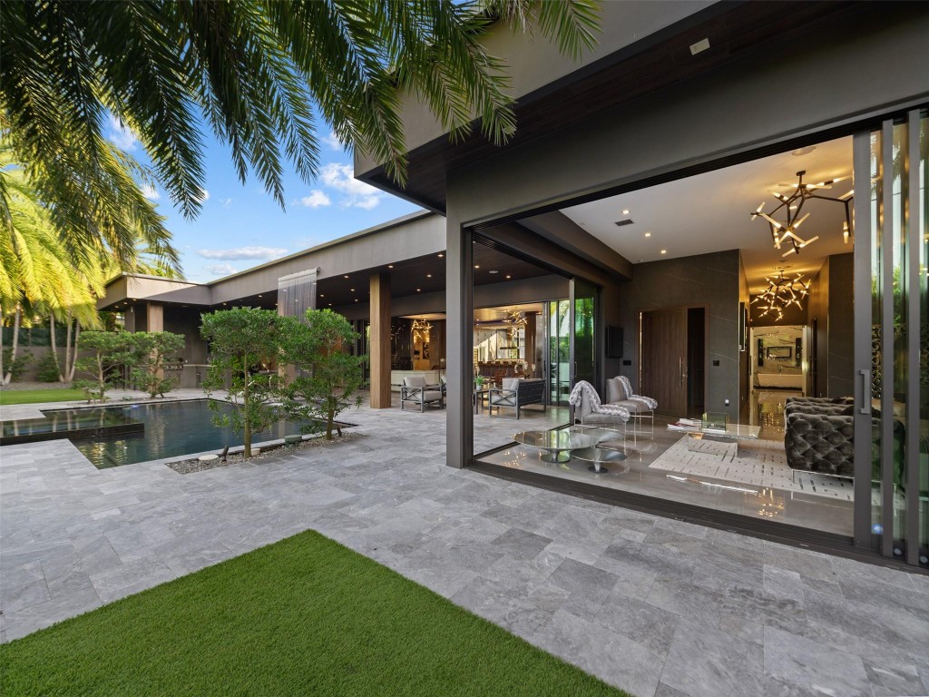 Coral Ridge Country Club - Residential