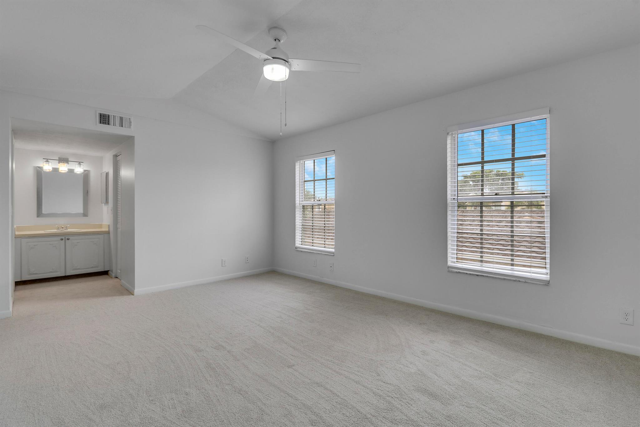 BAY REACH CONDO - Residential