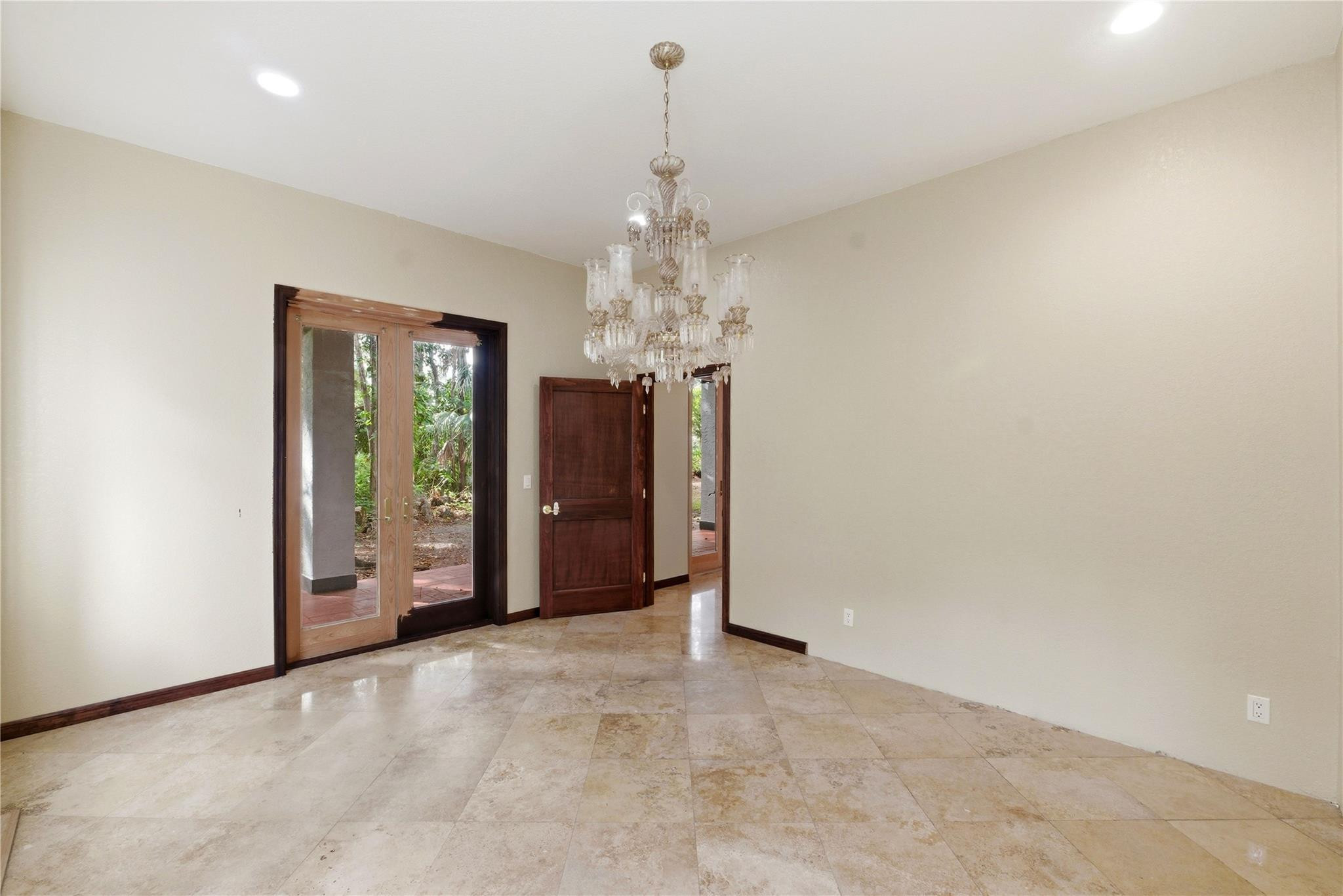 Pine Tree Estates - Residential