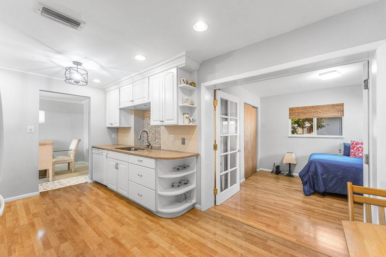 PARADISE GARDENS SEC 4 - Residential