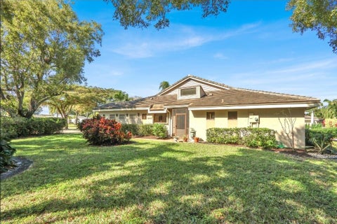 Tiny photo for 6965 PARISIAN Way, Lake Worth, FL 33467 (MLS # B26052965)