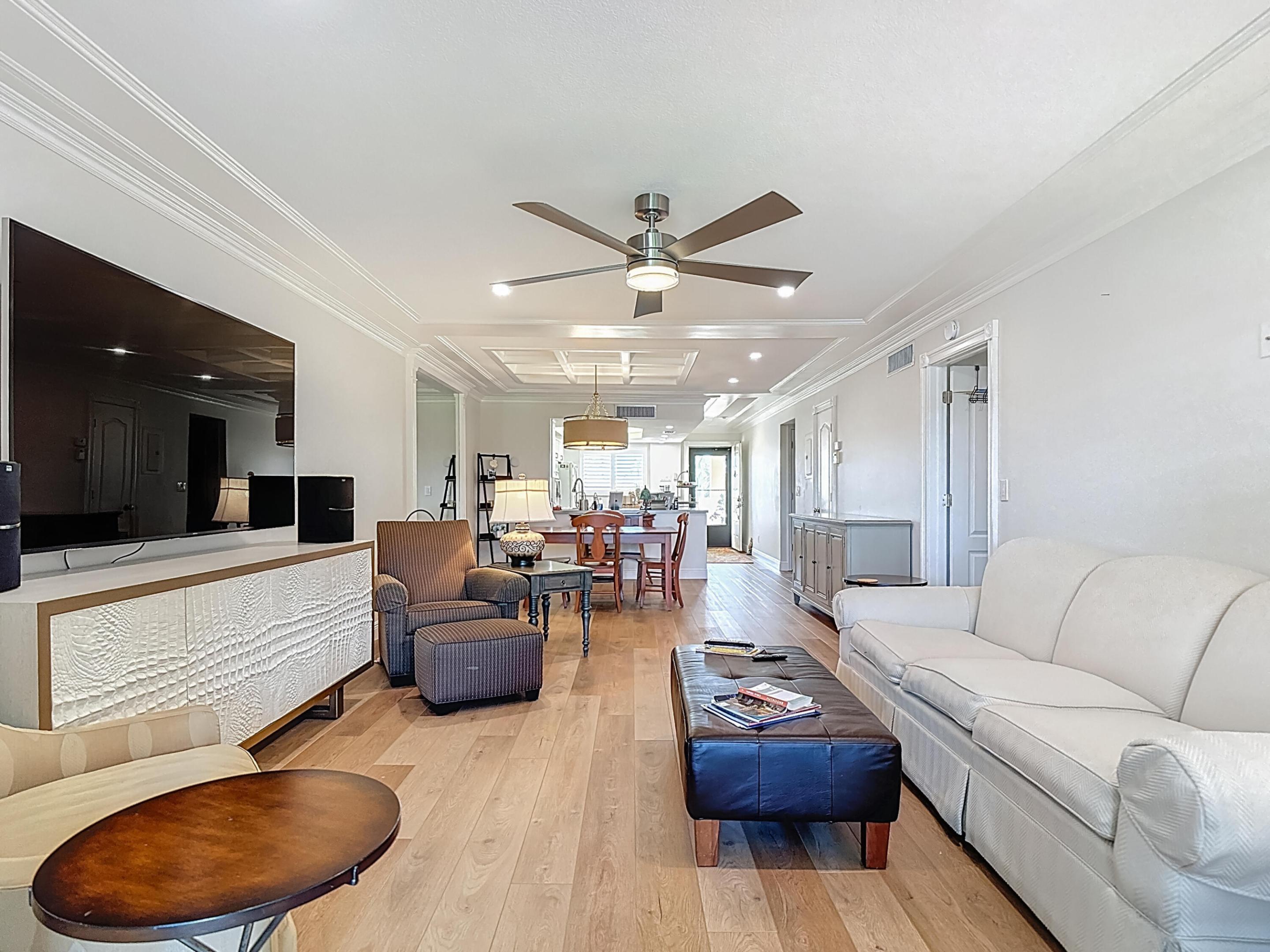 TOWN & RIVER ESTATES - Residential