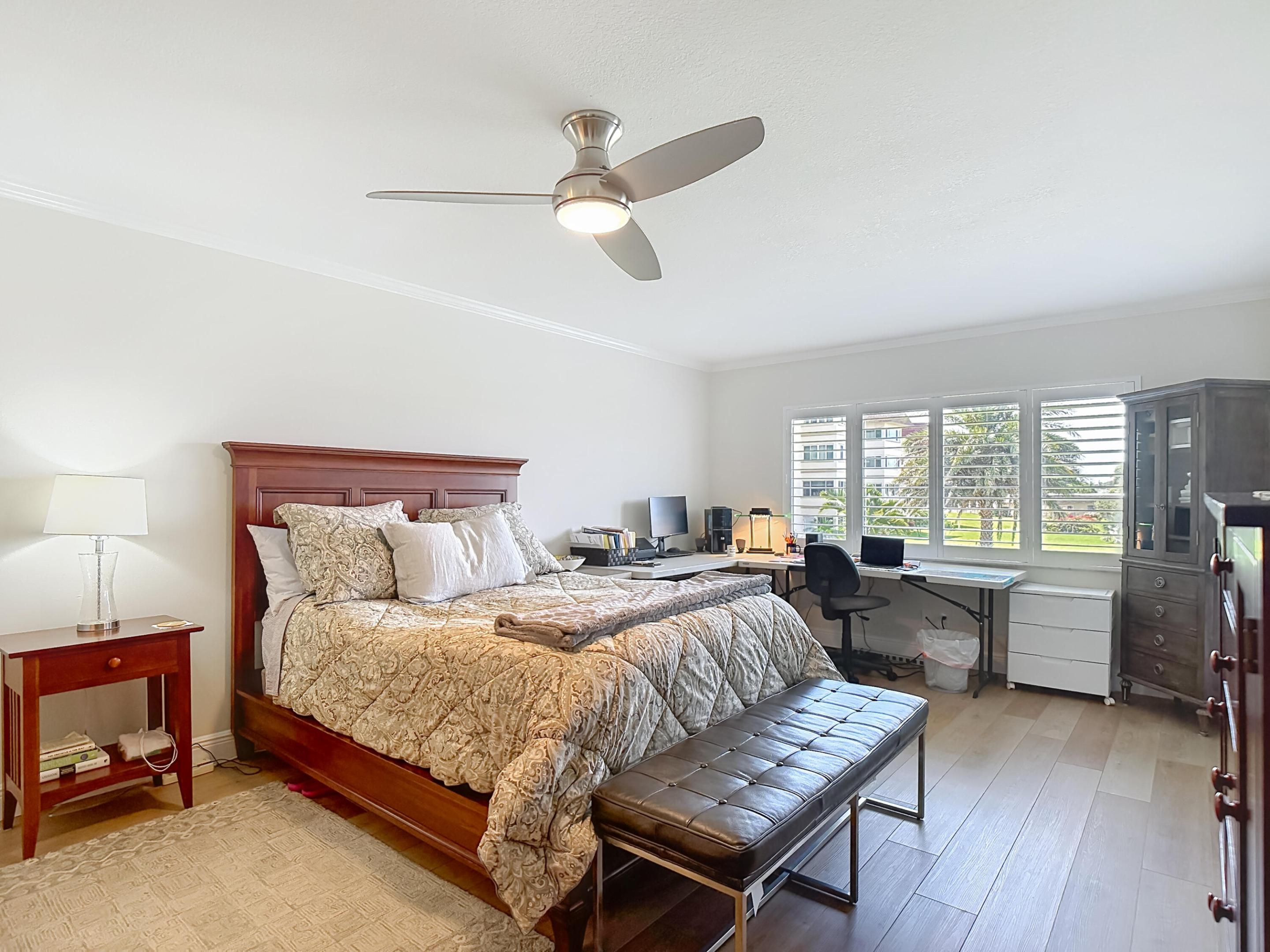 TOWN & RIVER ESTATES - Residential