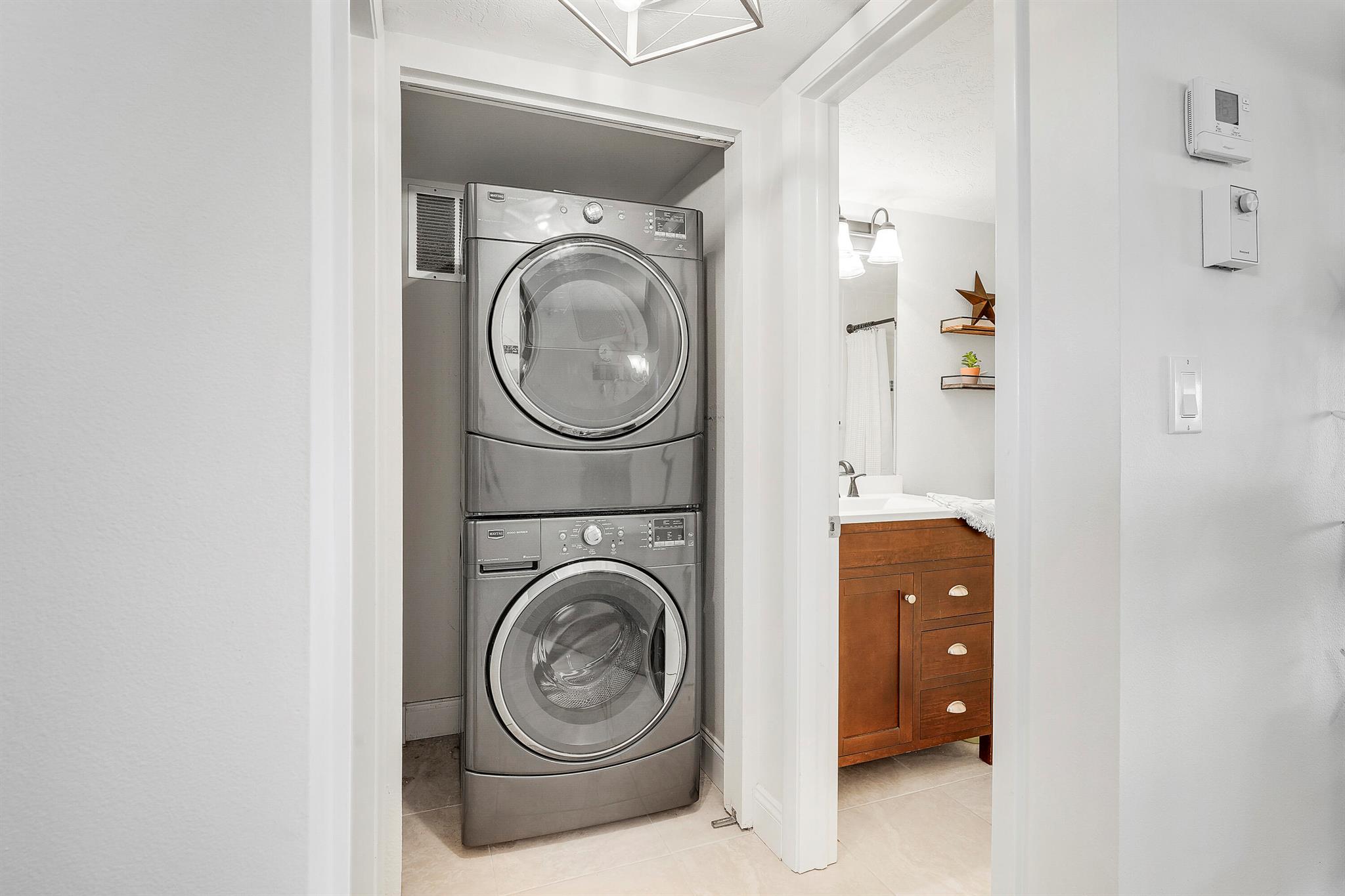 OCEANRISE CONDOMINIUM - Residential