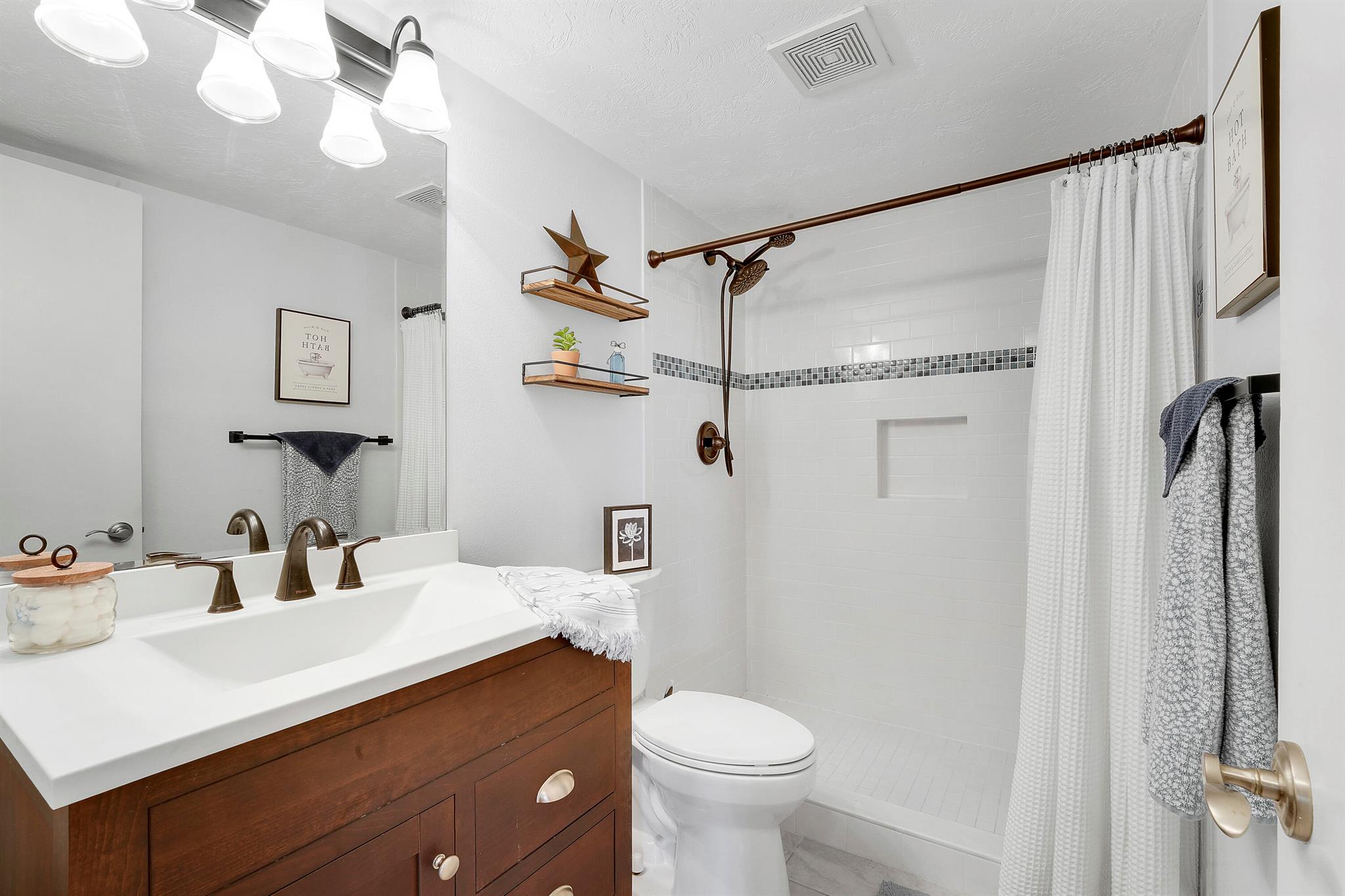 OCEANRISE CONDOMINIUM - Residential