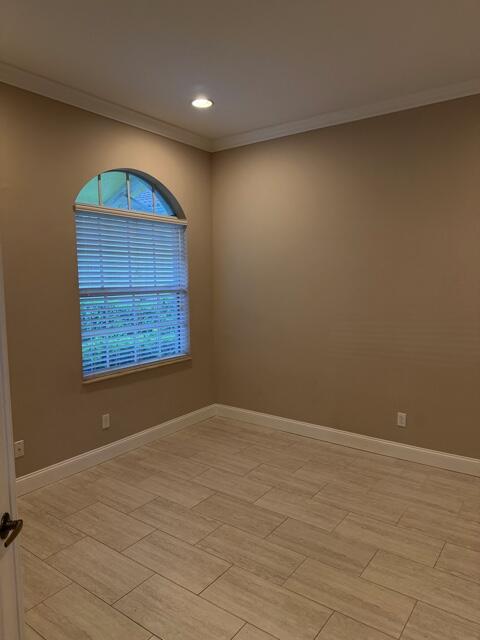 LAKES AT PGA VILLAGE - Residential Lease