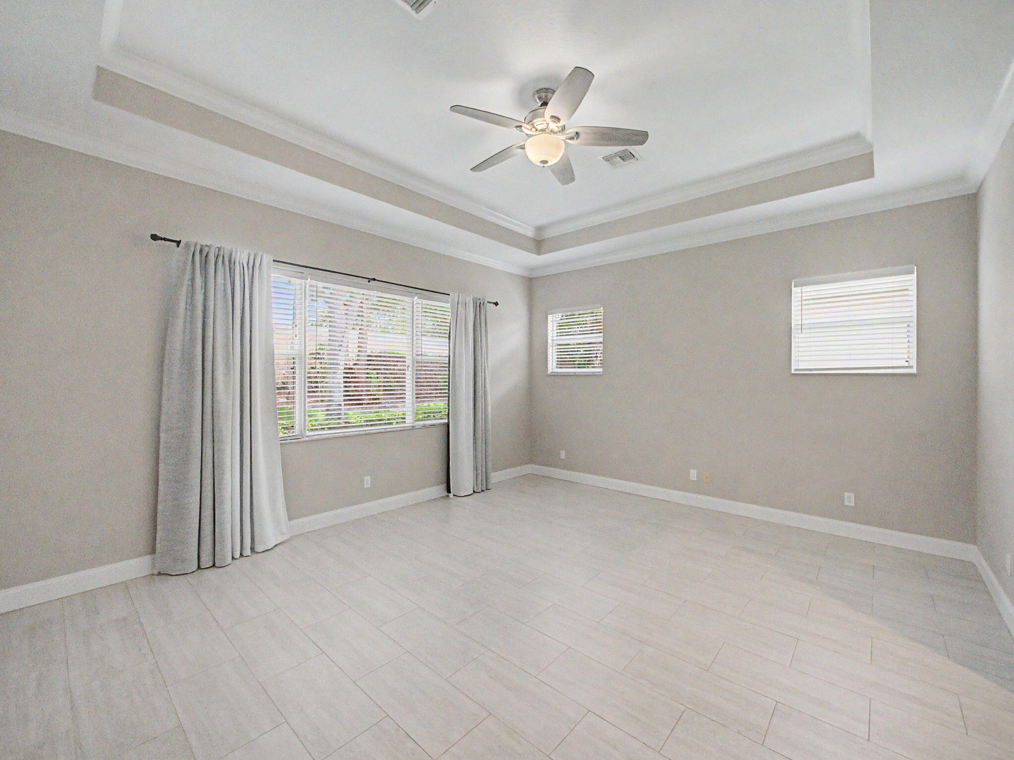 LAKES AT PGA VILLAGE - Residential Lease