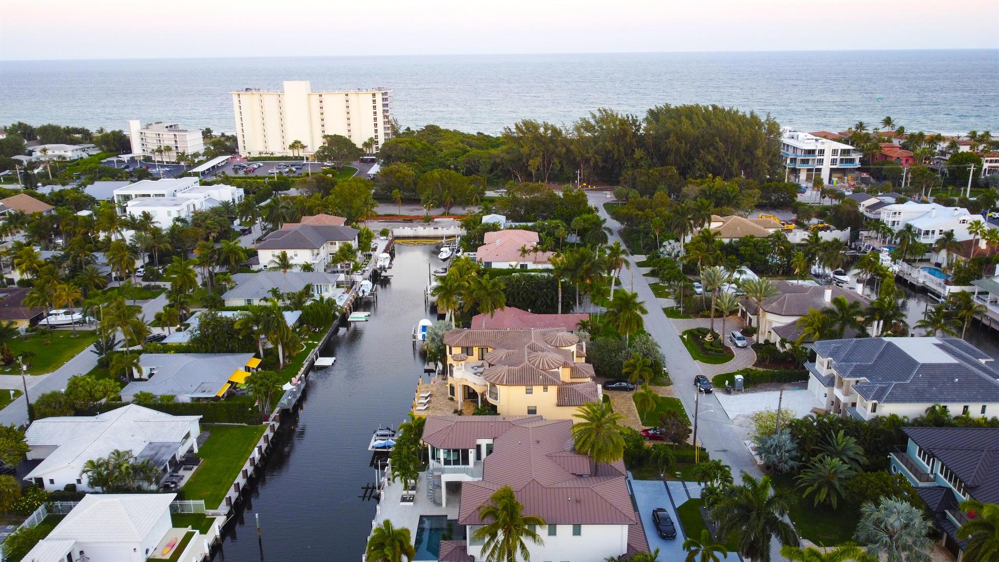 DELRAY BCH SHORES - Residential