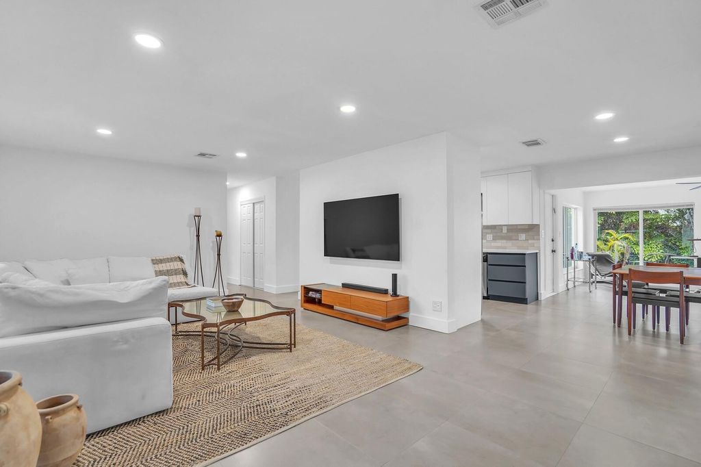 Photo of 498 NE 5th Circle, Boca Raton, FL 33431 (MLS # F10515547)