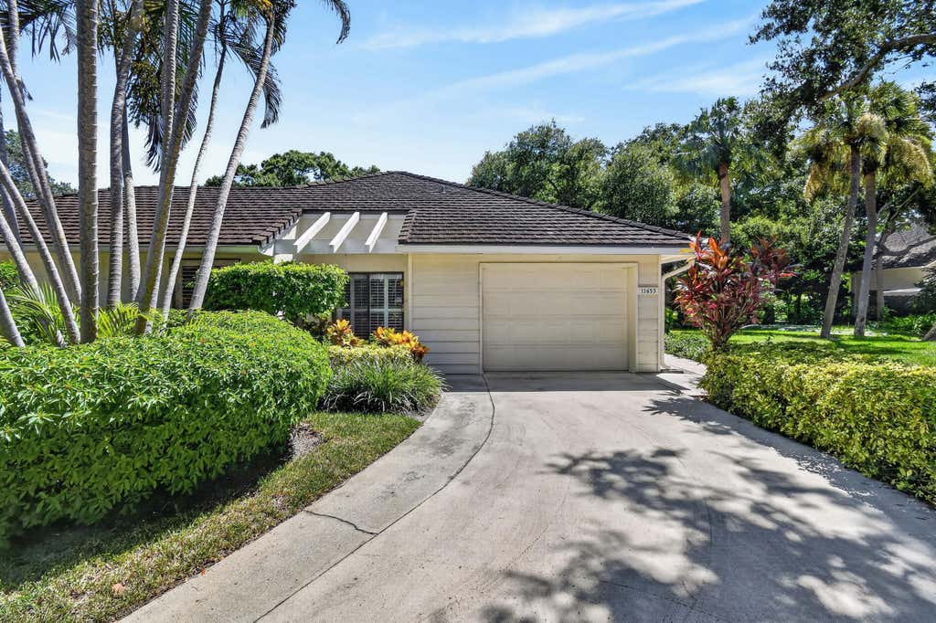 Photo of 11453 SHADY OAKS Lane, North Palm Beach, FL 33408 (MLS # B26056547)