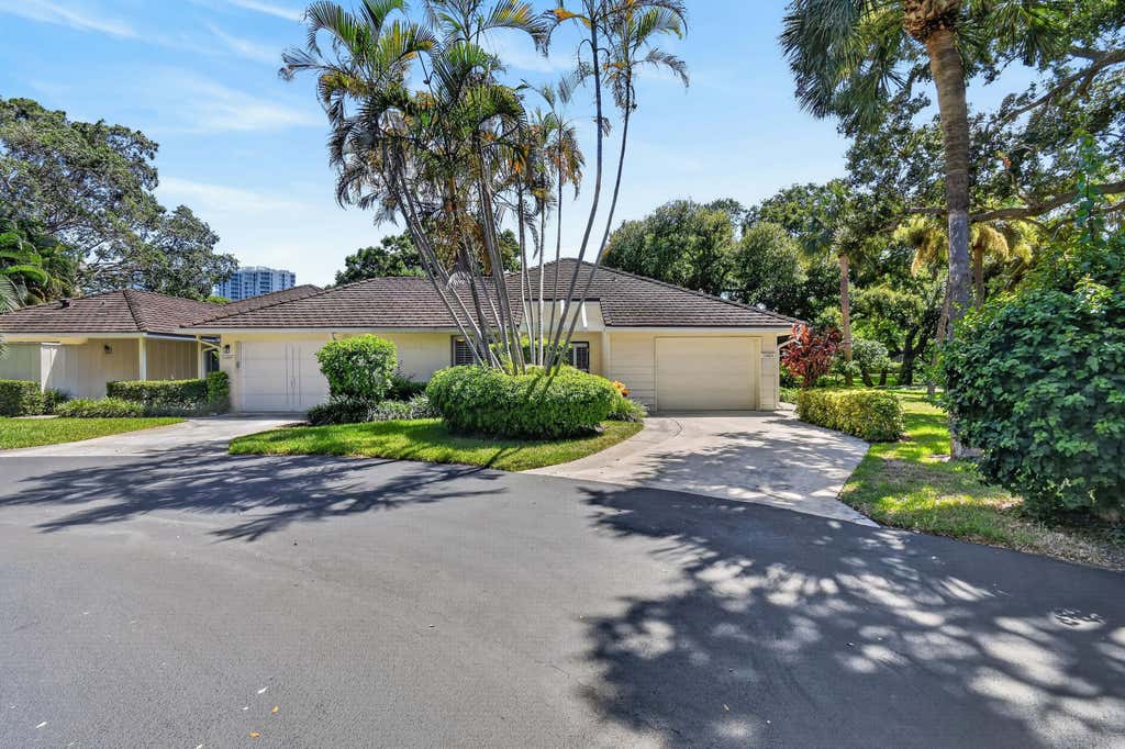Photo of 11453 SHADY OAKS Lane, North Palm Beach, FL 33408 (MLS # B26056547)