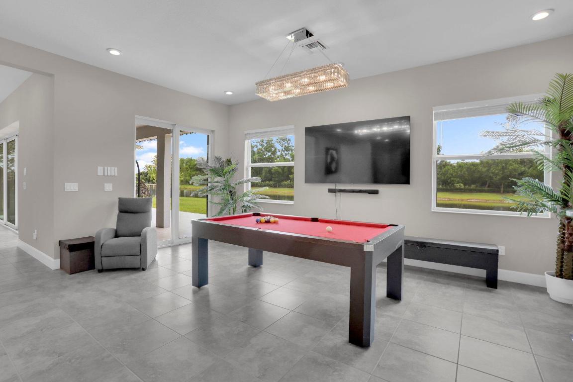 GROVES OF WESTLAKE PHASE 2 - Residential