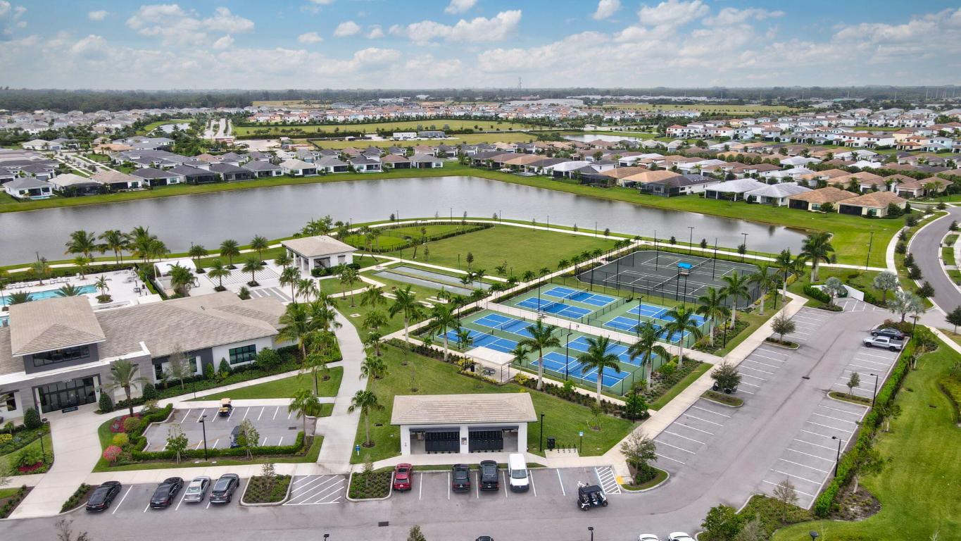 GROVES OF WESTLAKE PHASE 2 - Residential