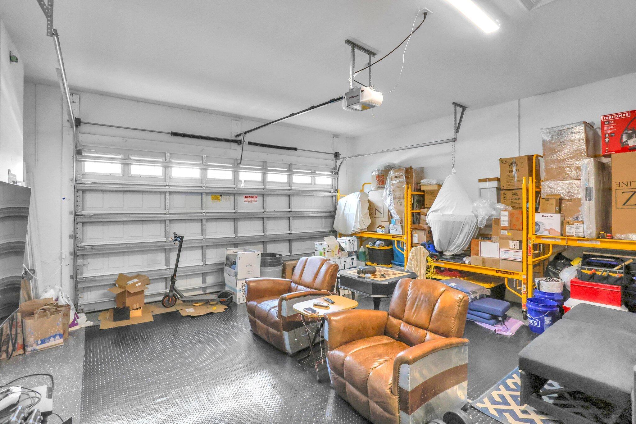 GROVES OF WESTLAKE PHASE - Residential