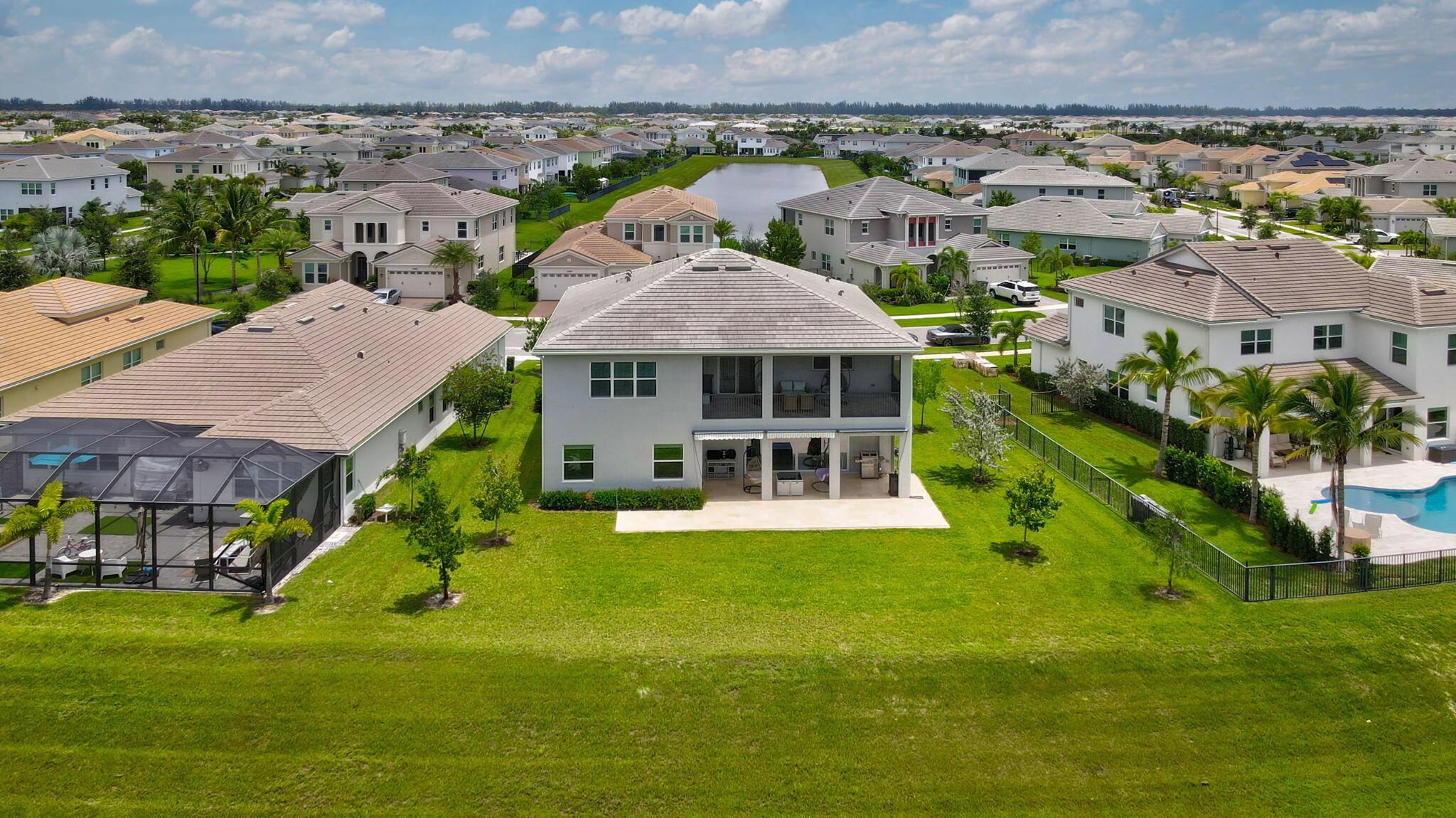 GROVES OF WESTLAKE PHASE - Residential