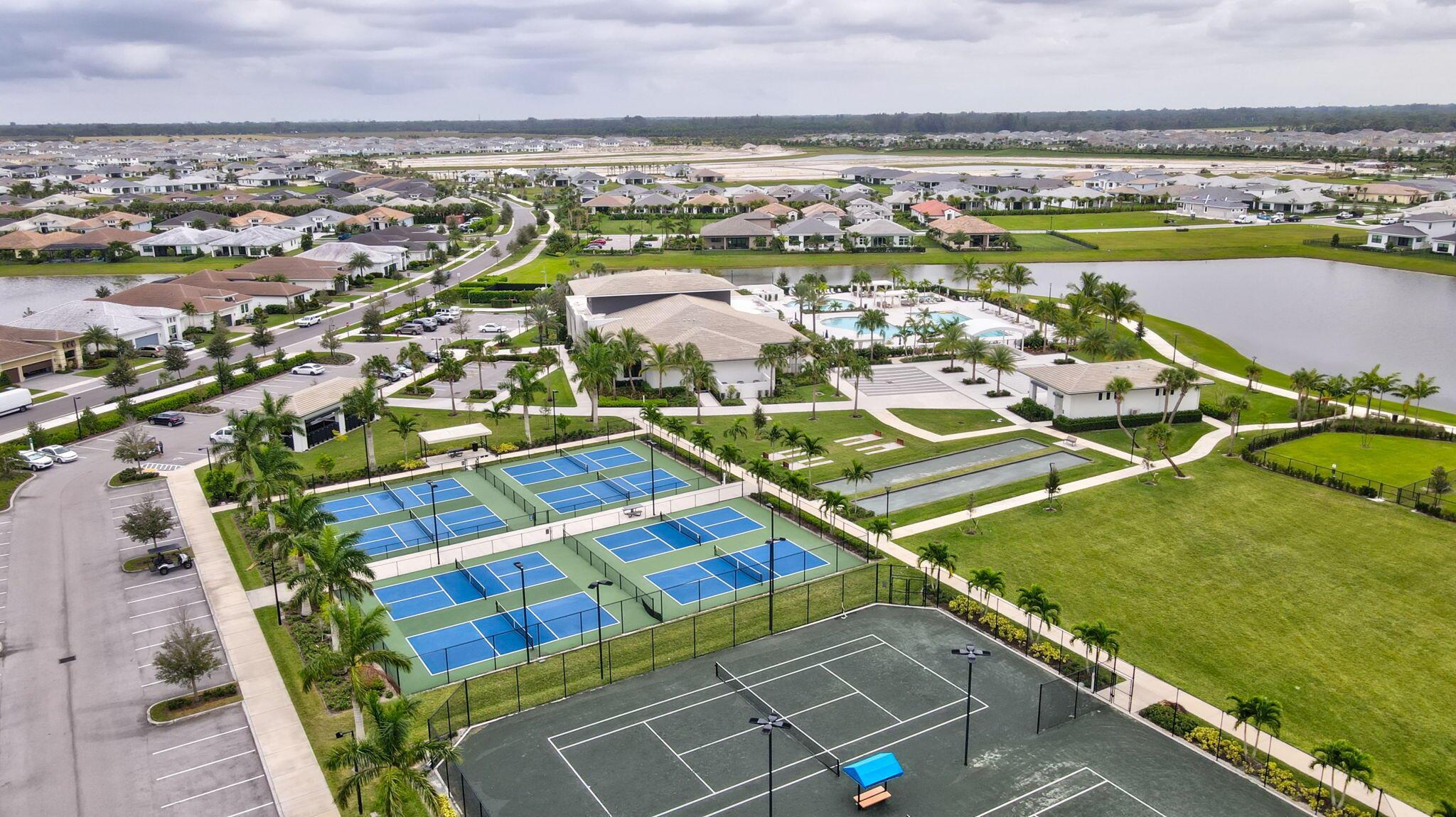 GROVES OF WESTLAKE PHASE - Residential