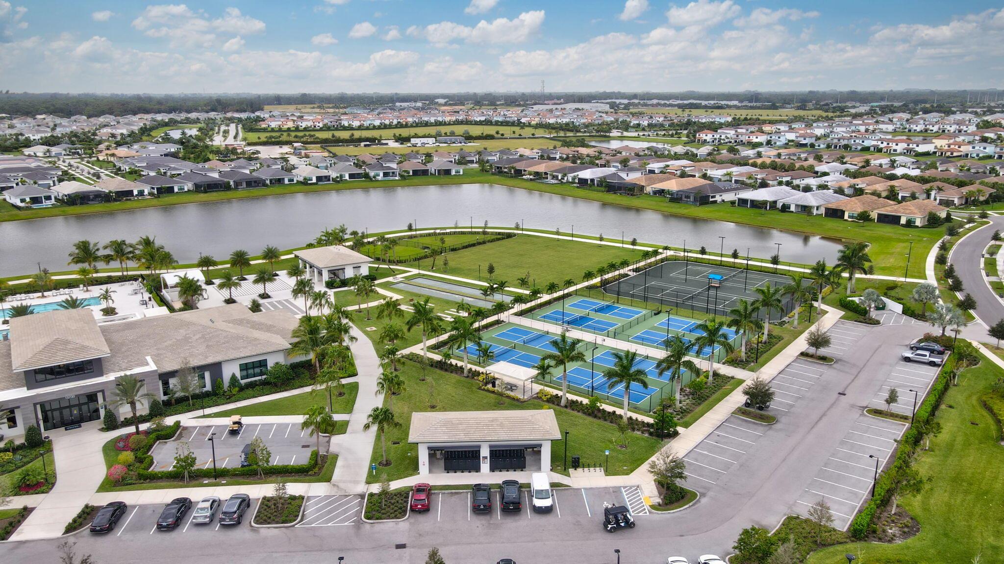 GROVES OF WESTLAKE PHASE - Residential