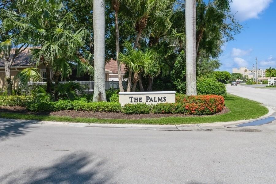 160 Palm Circle