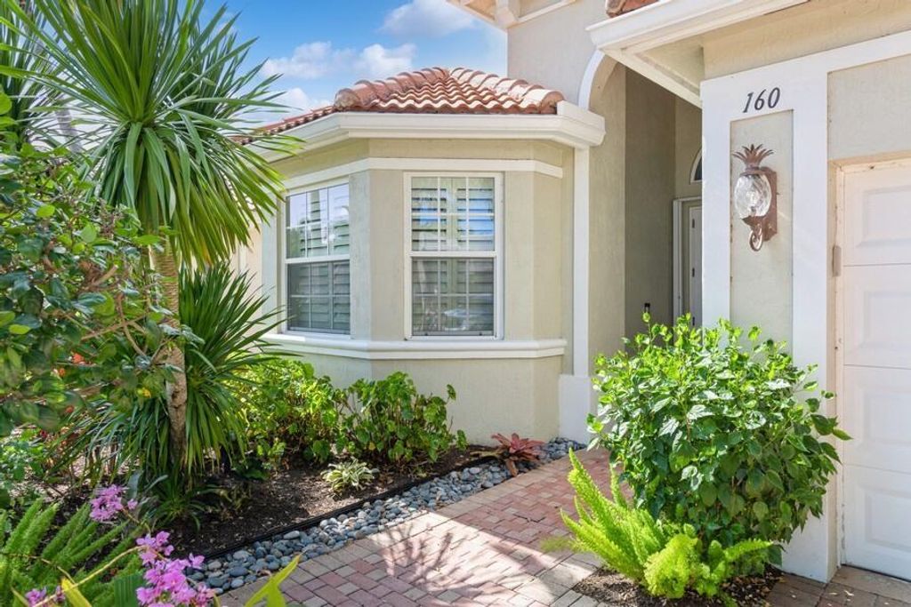 Photo of 160 Palm Circle, Atlantis, FL 33462 (MLS # R11100847)