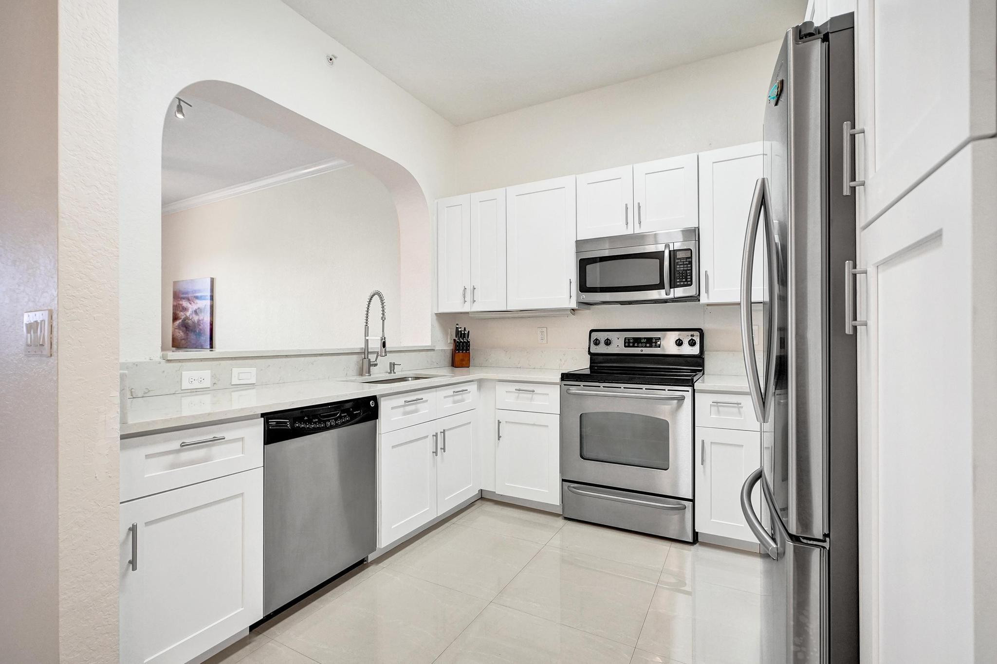 3600 Oaks Clubhouse Drive 408