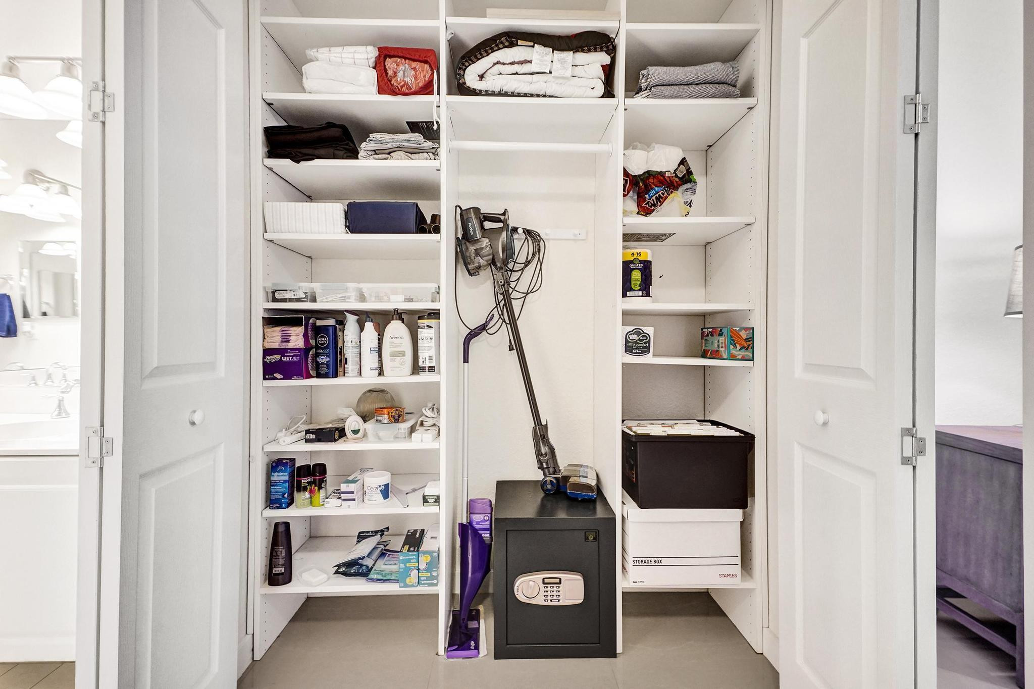 Royal Point A - Residential