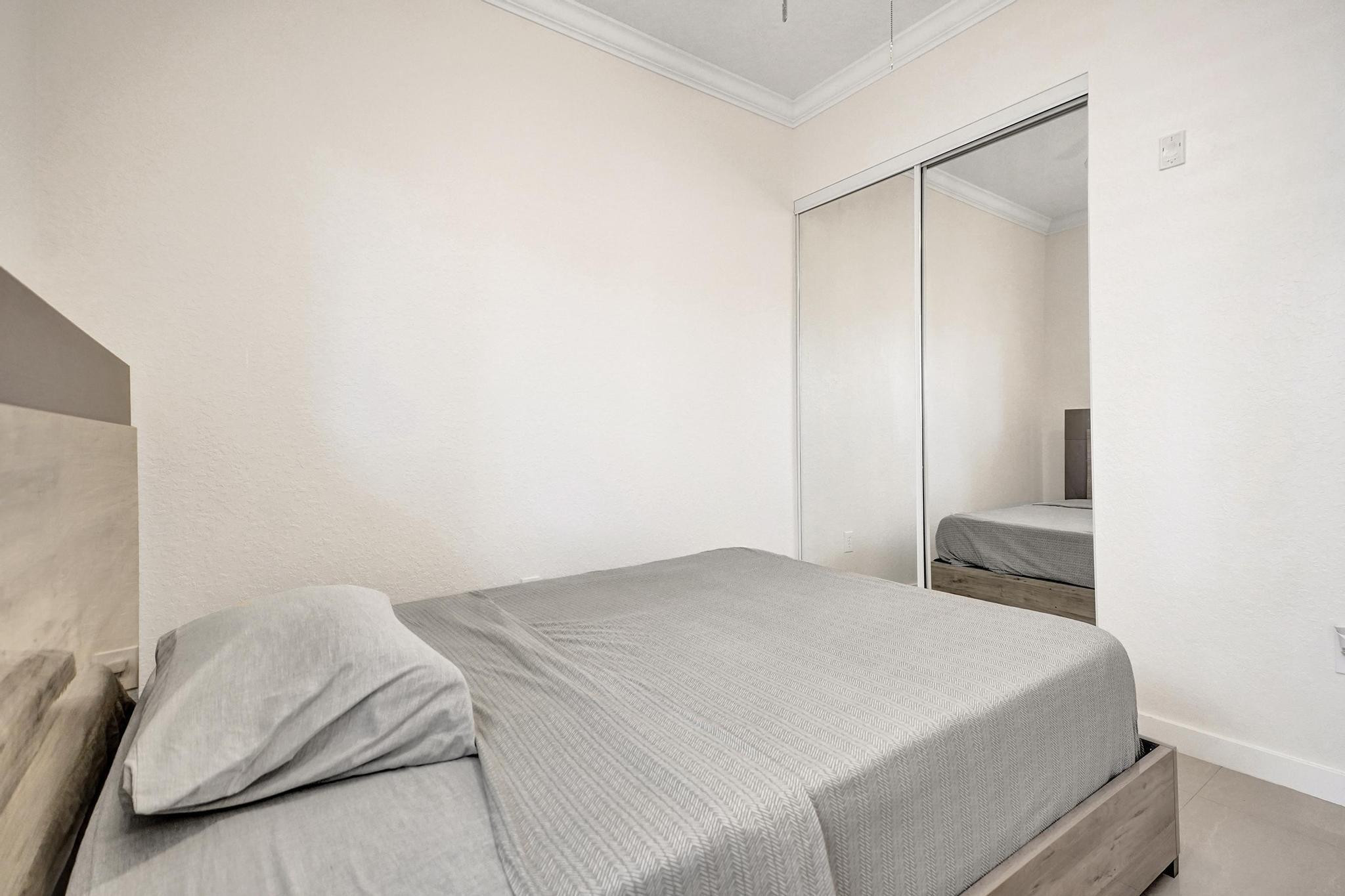 Royal Point A - Residential