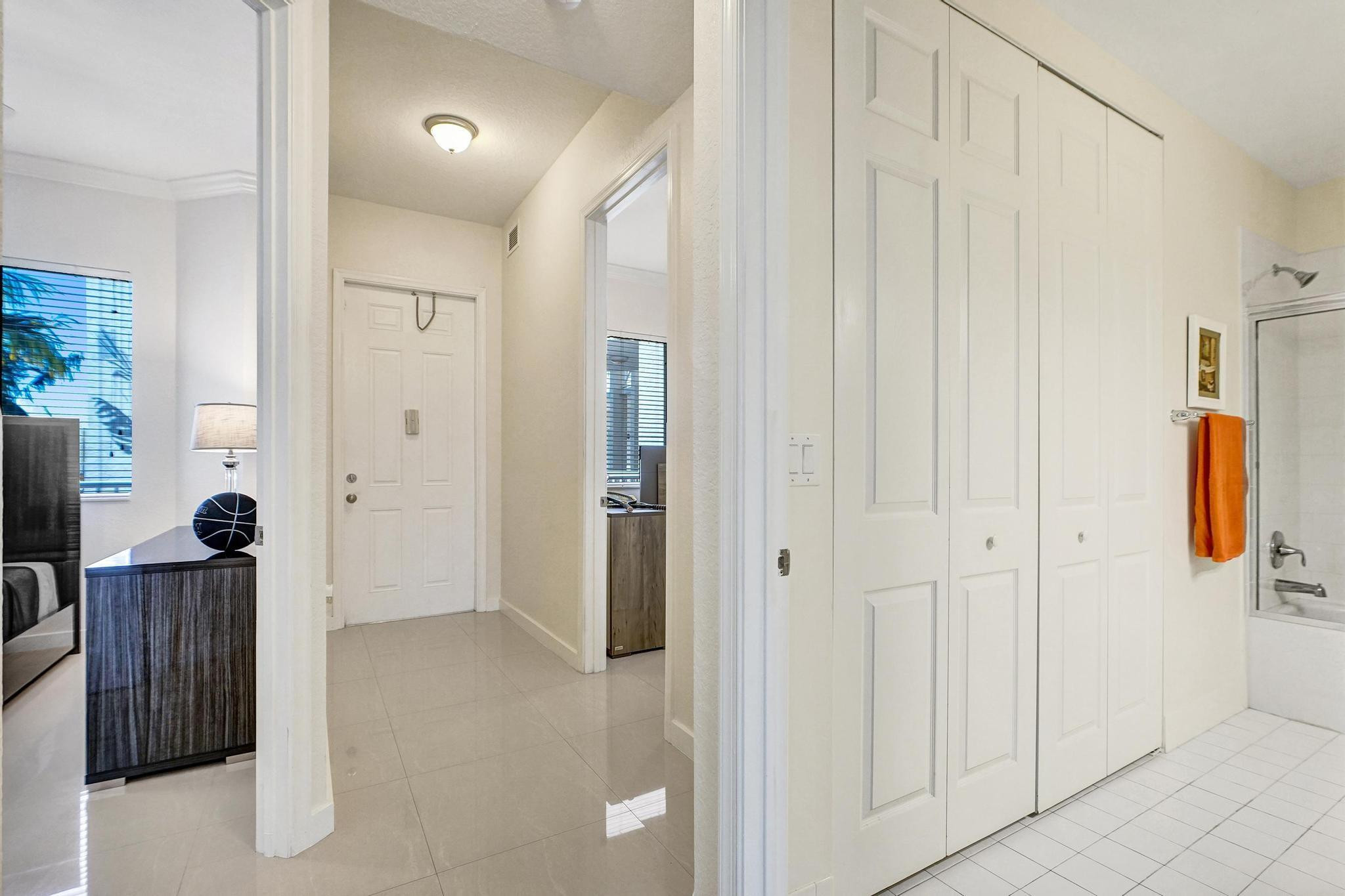 Royal Point A - Residential