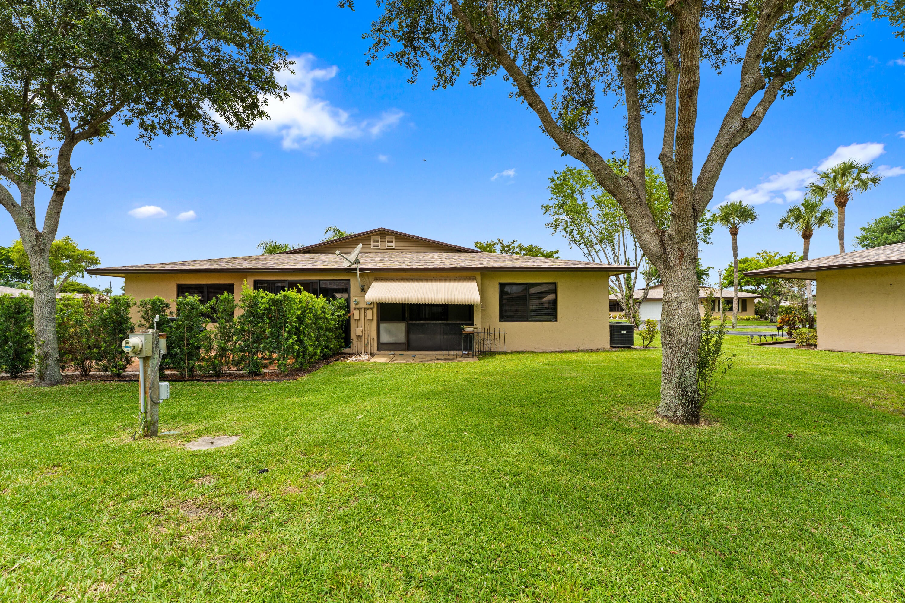 1634 PALMLAND Drive