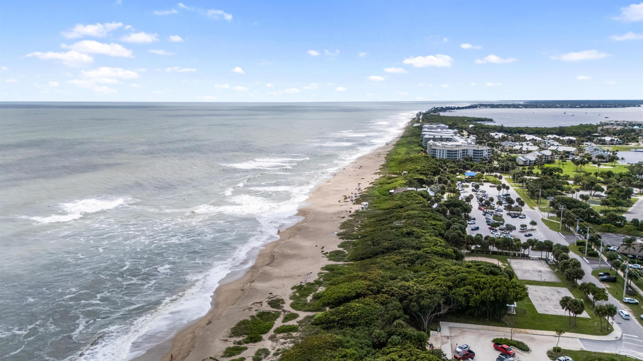 CONQUISTADOR CONDO - Residential