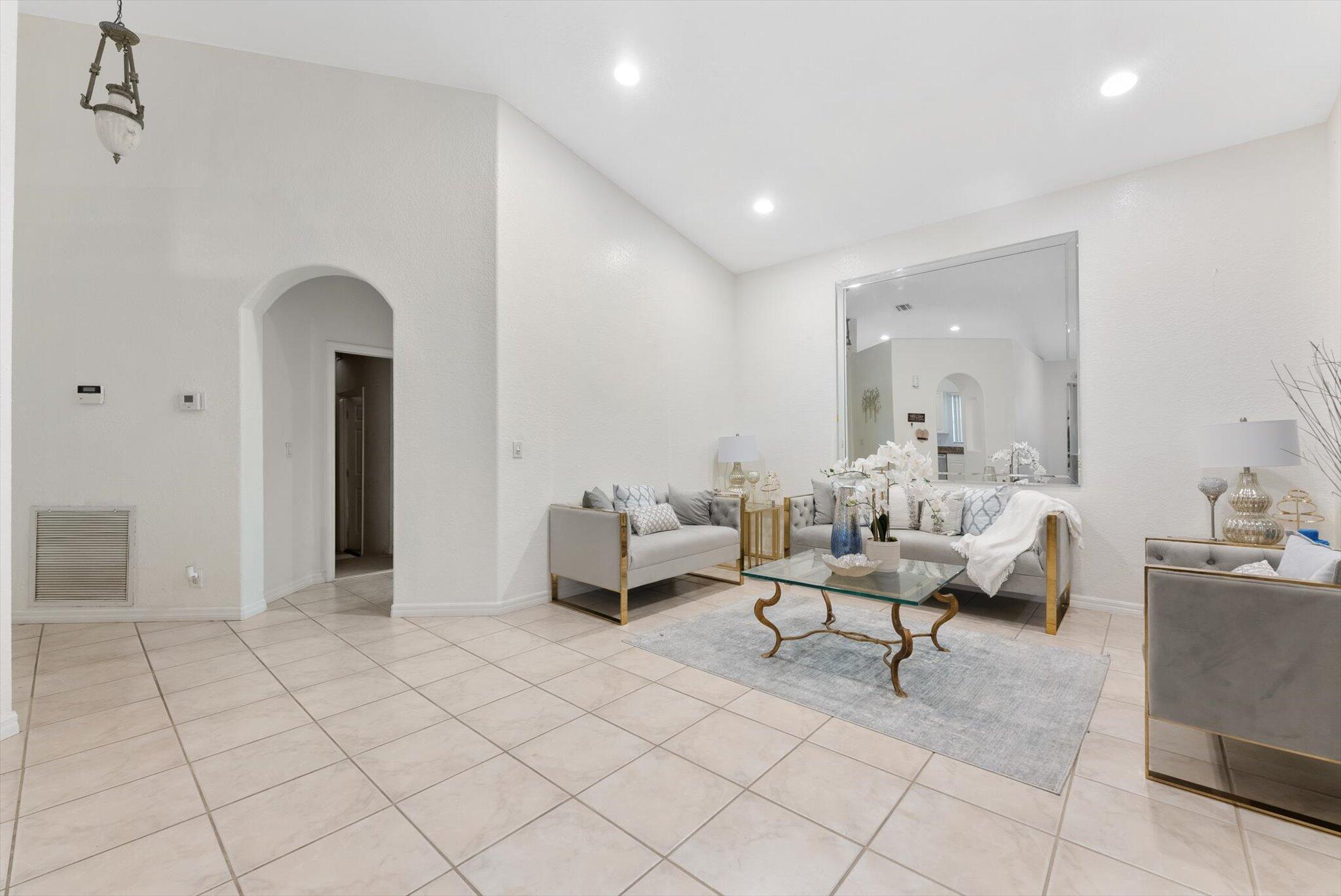 ANDROS ISLE REPL PAR B - Residential