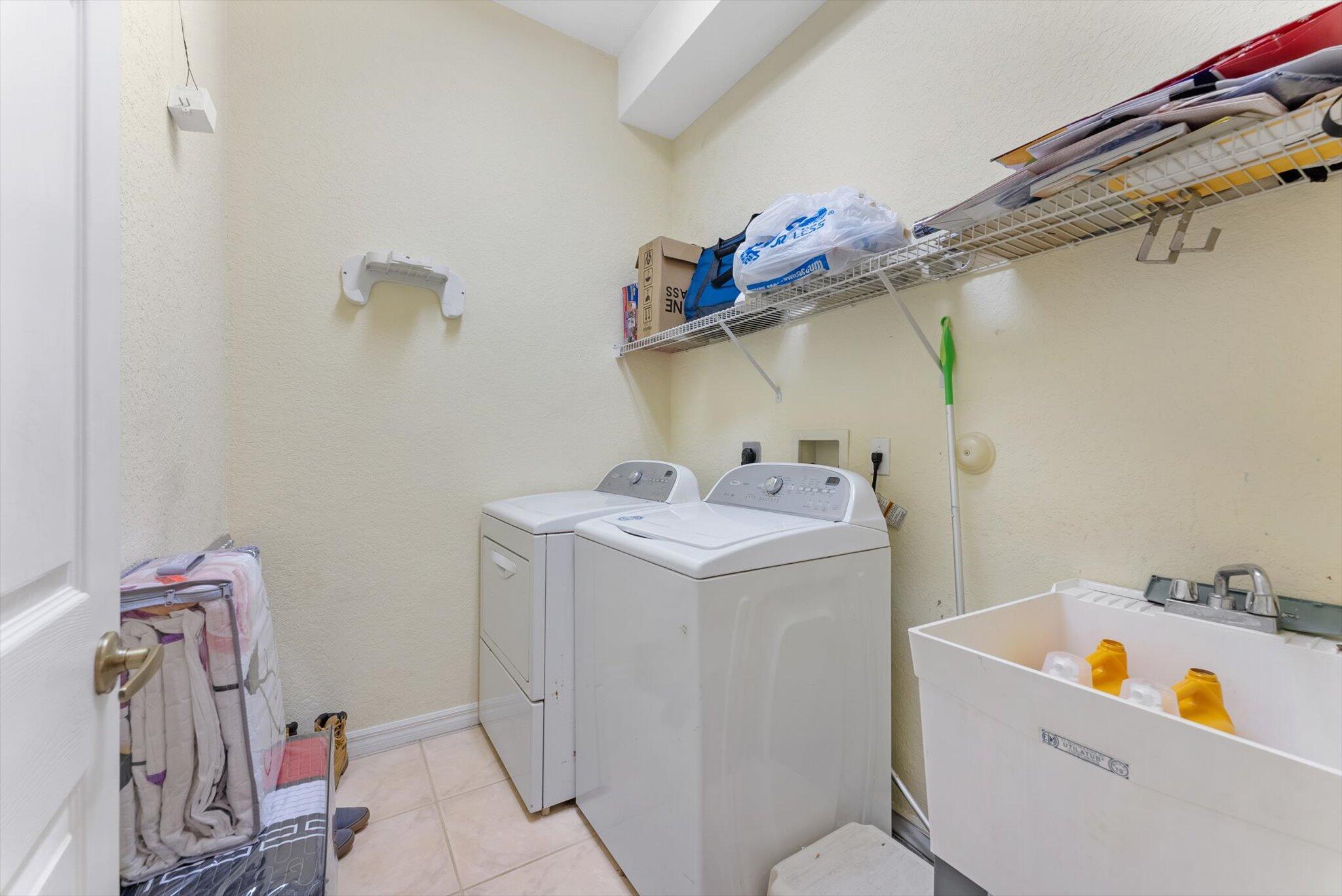 ANDROS ISLE REPL PAR B - Residential