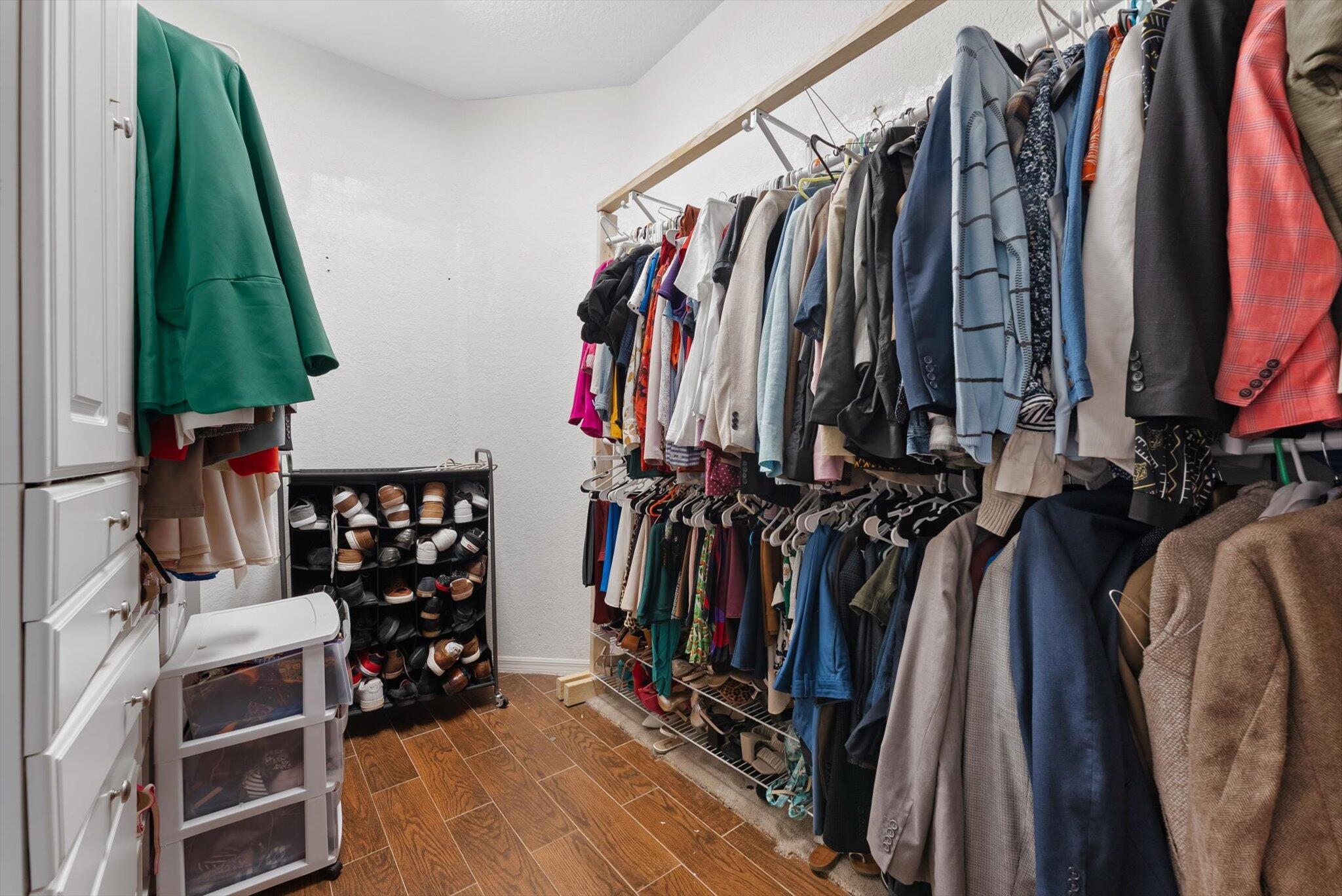 ANDROS ISLE REPL PAR B - Residential