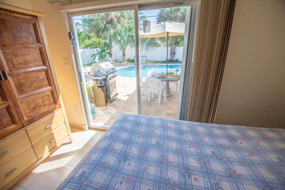 YACHT HARBOR - Residential Lease