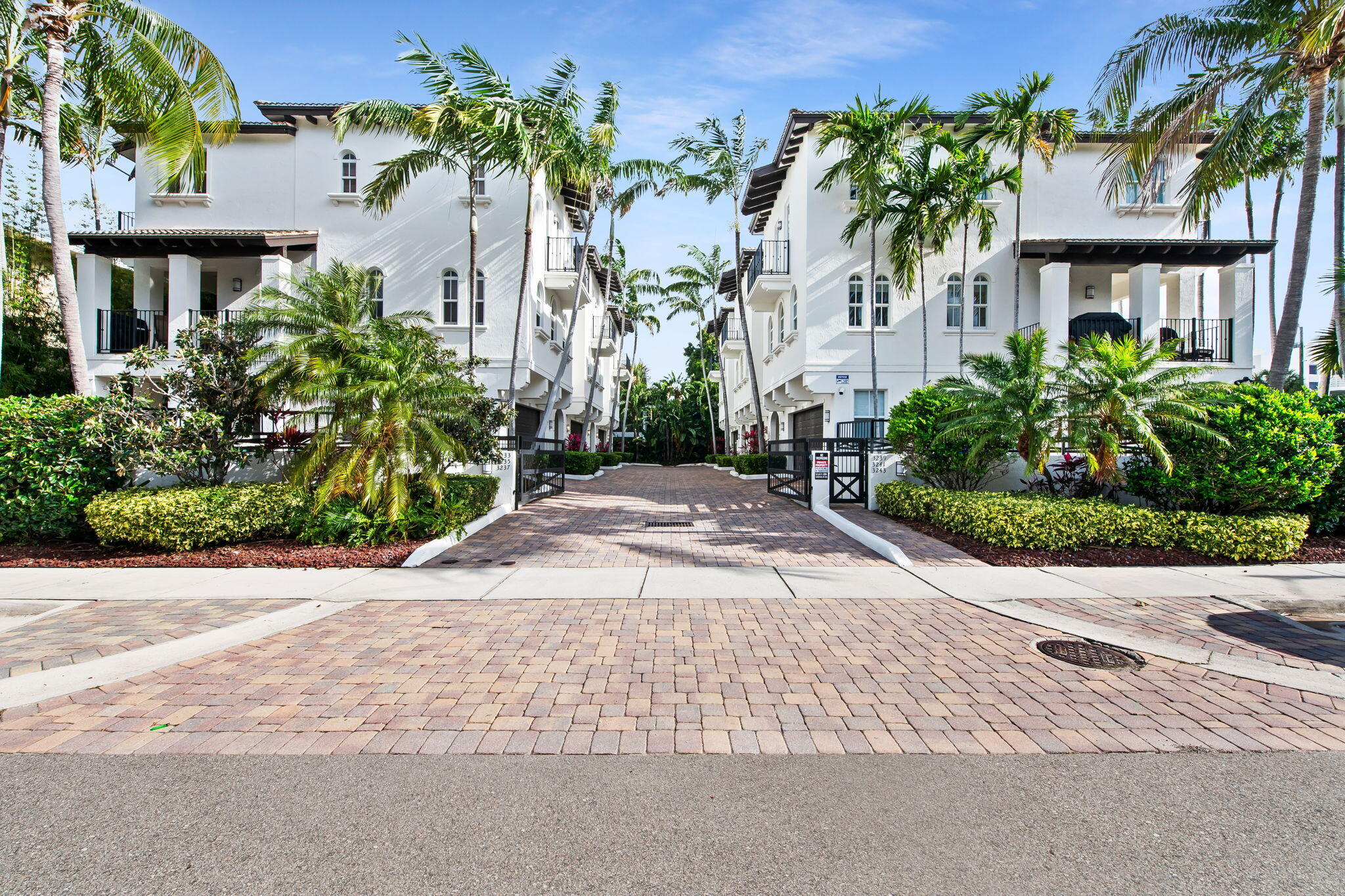 POMPANO BY THE SEA RESUB - Residential