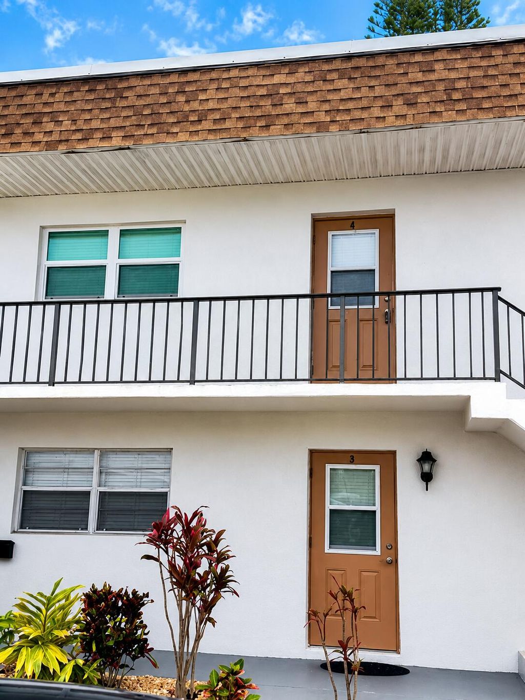 Photo of 2950 SE Ocean Boulevard #8-6, Stuart, FL 34996 (MLS # B26017176)