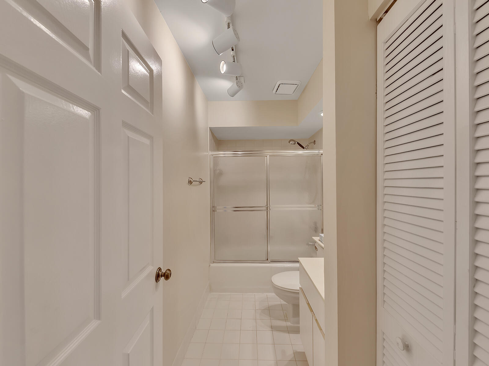 SOLIMAR AT BOCA DEL MAR PH 3 - Residential Lease