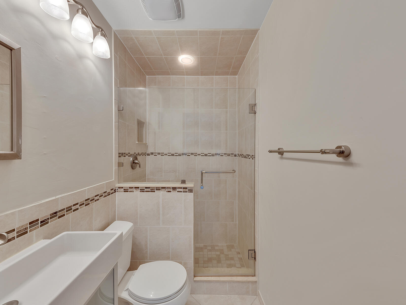 SOLIMAR AT BOCA DEL MAR PH 3 - Residential Lease