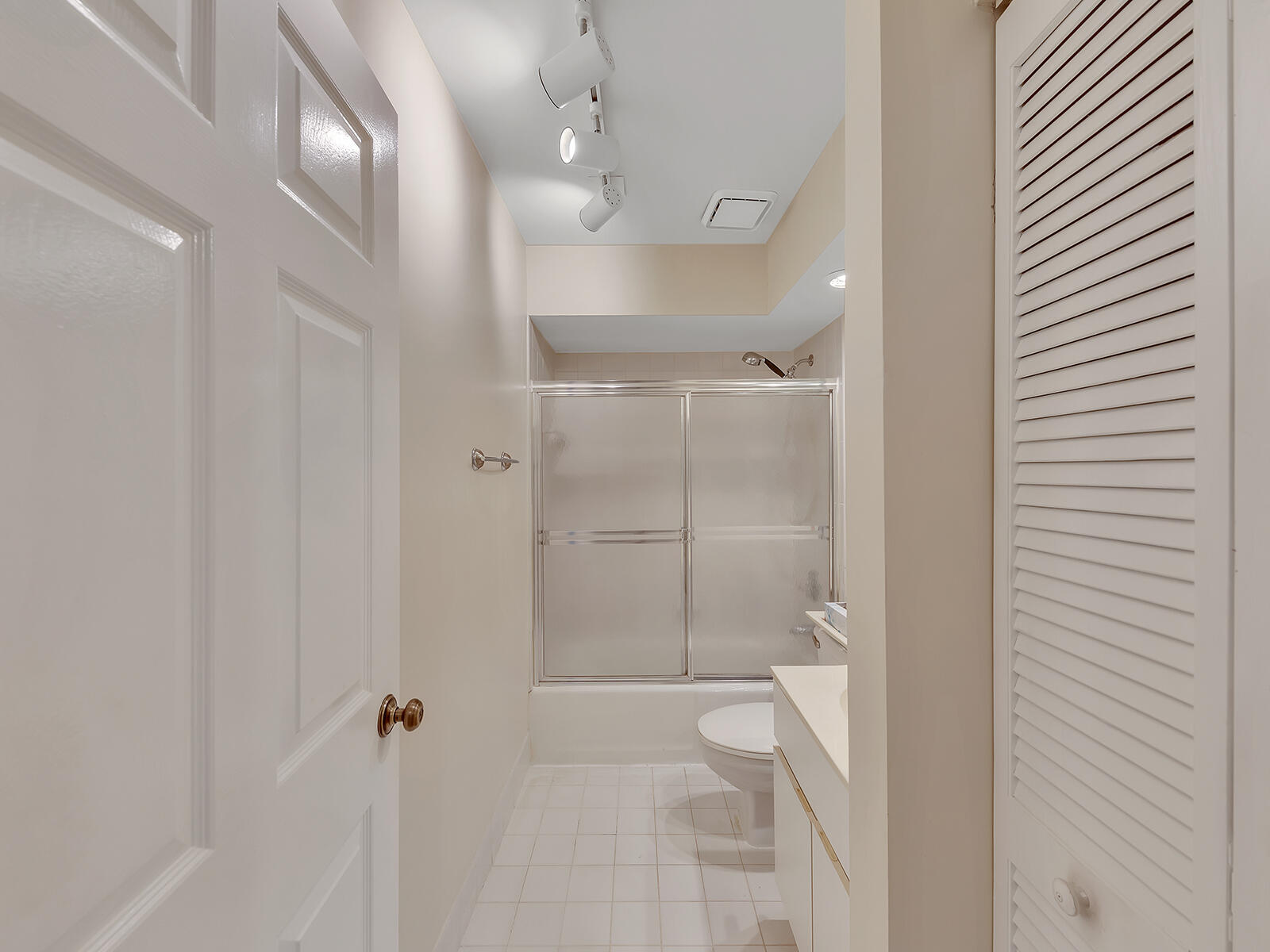 SOLIMAR AT BOCA DEL MAR PH 3 - Residential Lease