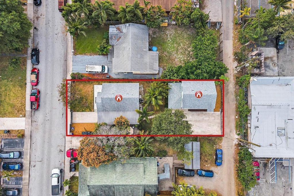 Photo of 609 S J Street, Lake Worth Beach, FL 33460 (MLS # R11054436)