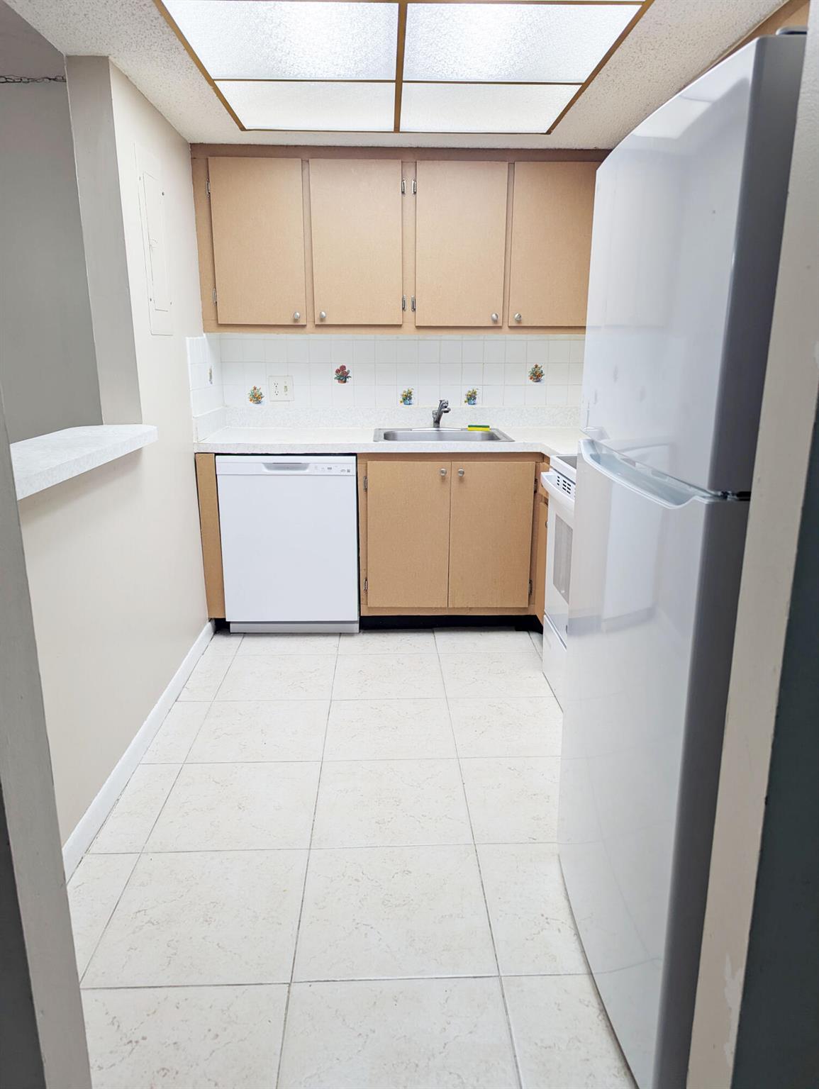 5550 NW 44th Street 411b