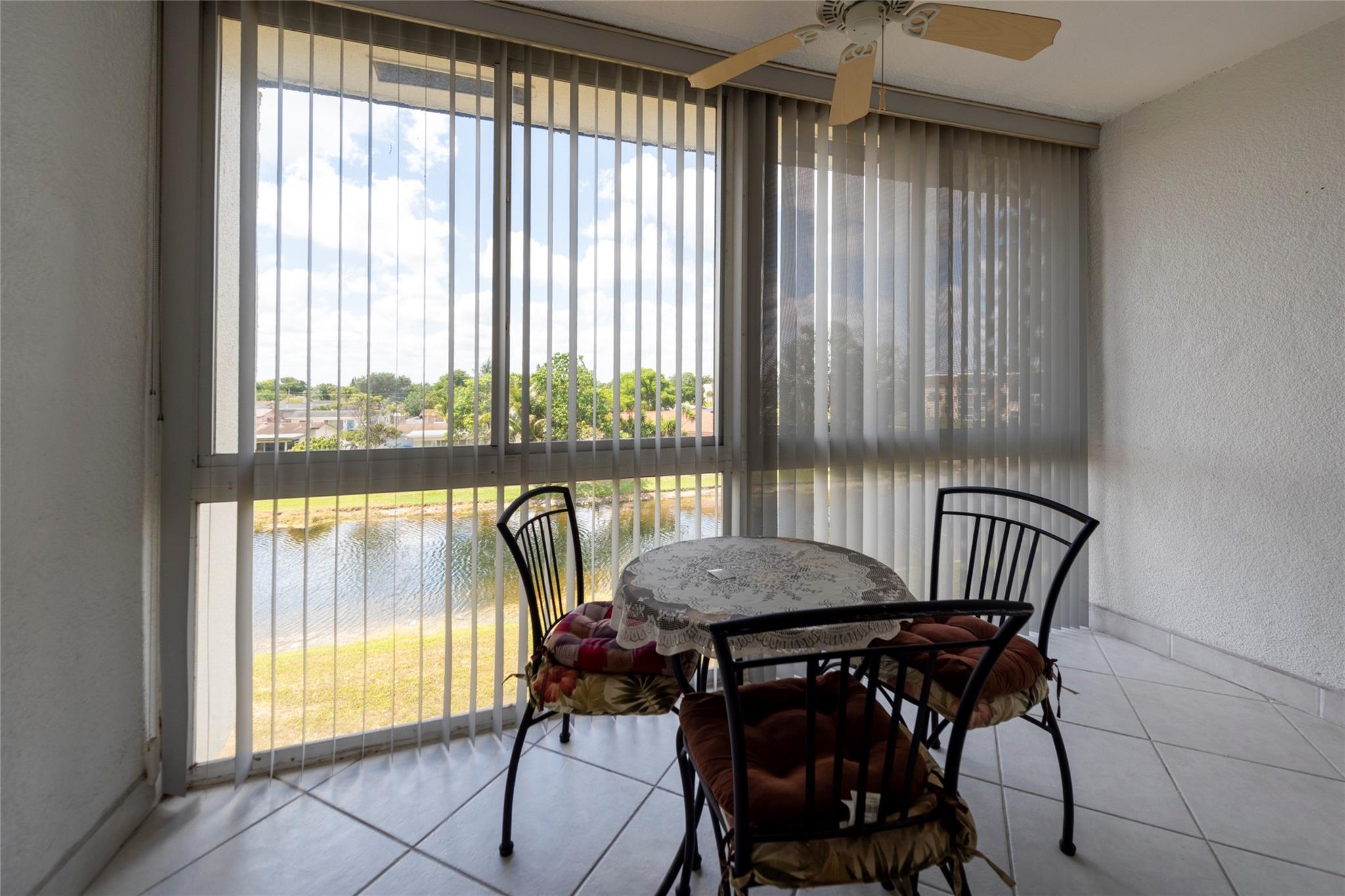 Sunrise Lakes 2 - Residential