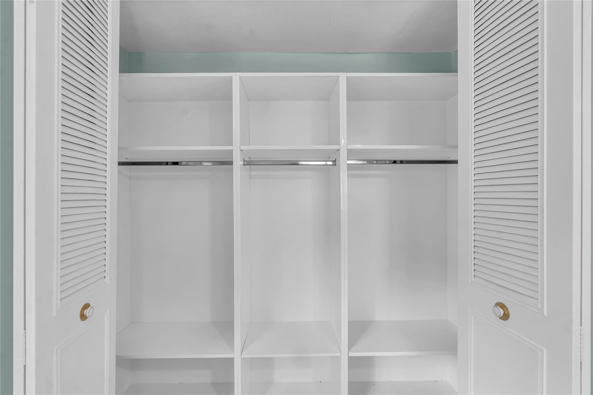 Diane Manor 50-32 B - Residential Lease