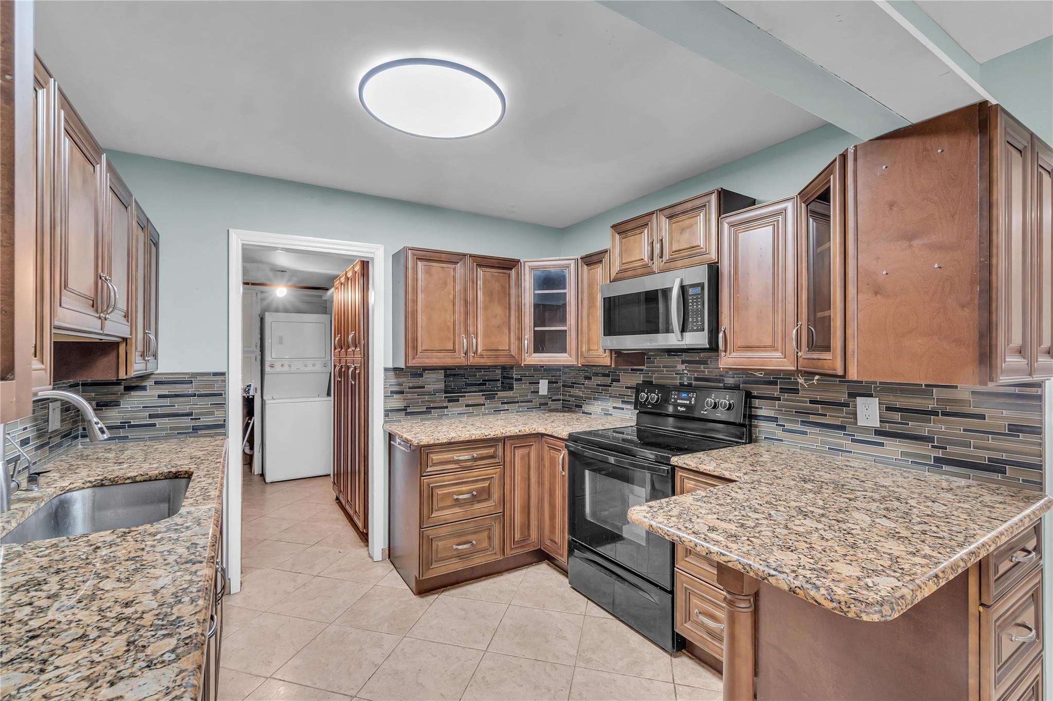 Diane Manor 50-32 B - Residential Lease