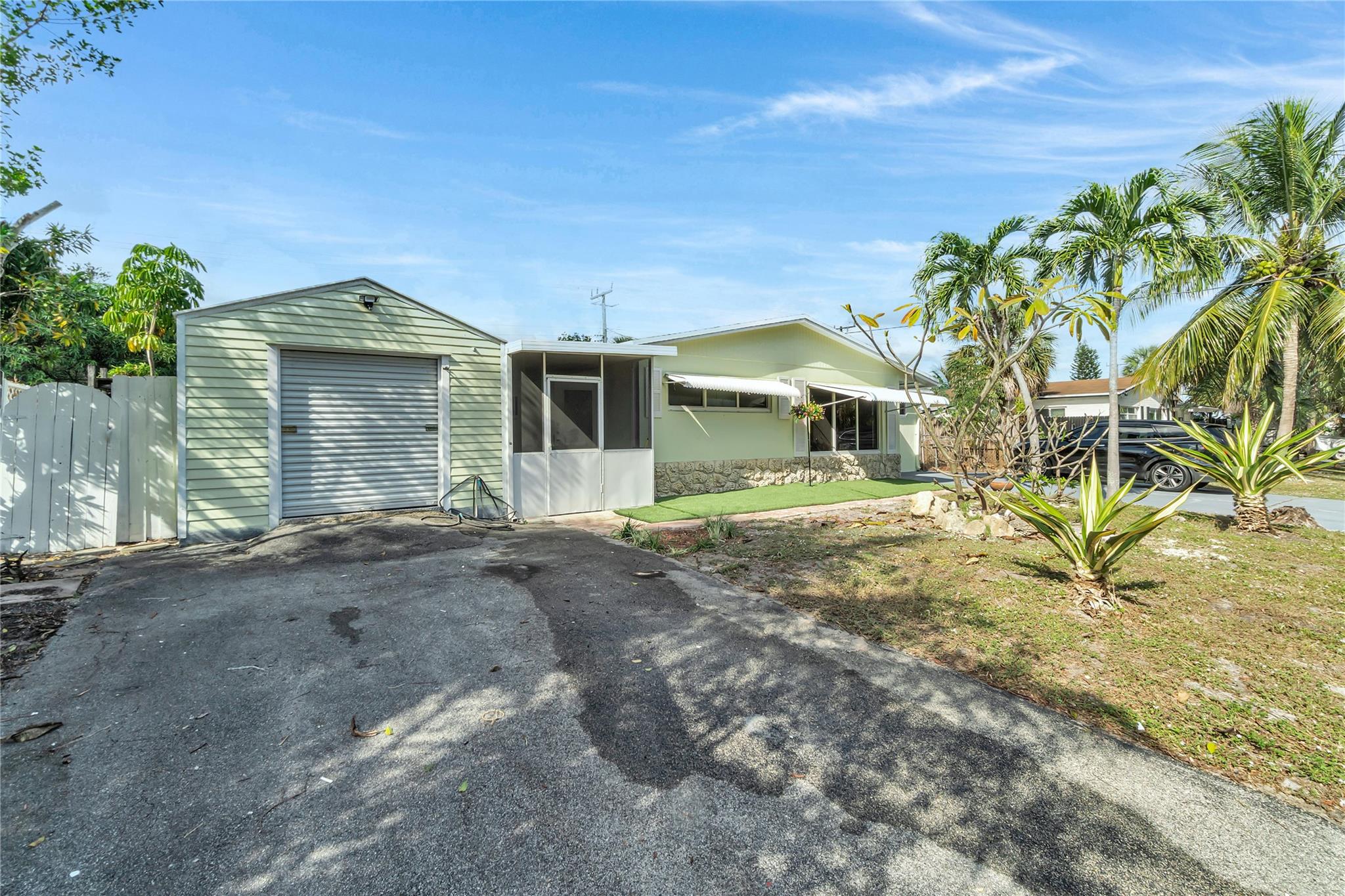 Diane Manor 50-32 B - Residential Lease